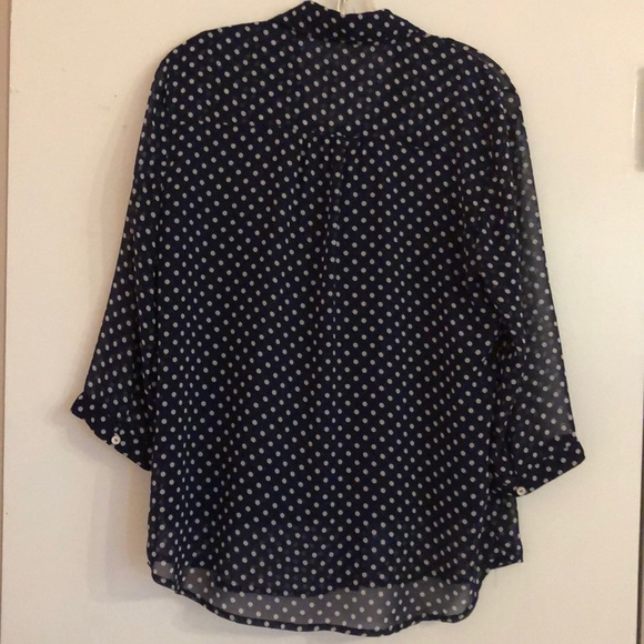 Chico’s sheer blouse with tank (set). - Picture 3 of 7